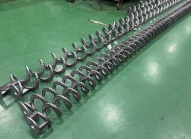 SUS304 슬러지이송용 무축스크류 제작 건